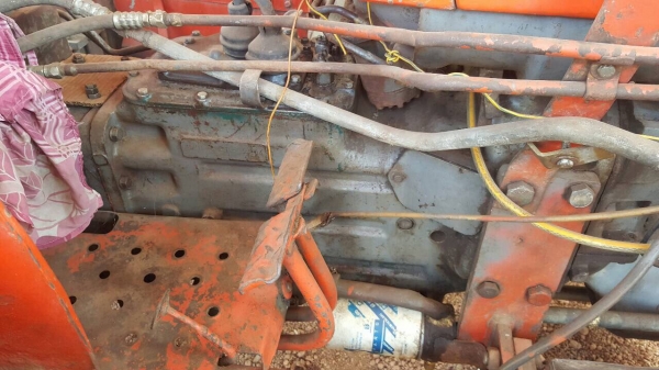 ขายรถไถ 2 เพลา KUBOTA M8030 เอกสารสัญญาซื้อขาย อุปกรณ์มีผานดันหน้า กับผาน 7