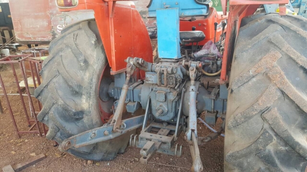 ขายรถไถ 2 เพลา KUBOTA M8030 เอกสารสัญญาซื้อขาย อุปกรณ์มีผานดันหน้า กับผาน 7