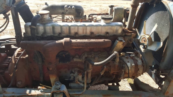 ขาย รถคีบ 6 ล้อประกอบ รถใช้งานได้ปกติ เครื่อง EH700 168 แรงม้า ปั้มดี ราคาต่อรองได้ ขาย รถคีบ 6 ล้อประกอบ รถใช้งานได้ปกติ เครื่อง EH700 168 แรงม้า ปั้มดี ราคาต่อรองได้