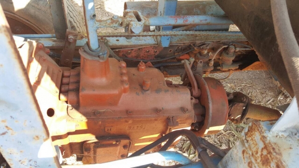 ขาย รถคีบ 6 ล้อประกอบ รถใช้งานได้ปกติ เครื่อง EH700 168 แรงม้า ปั้มดี ราคาต่อรองได้ ขาย รถคีบ 6 ล้อประกอบ รถใช้งานได้ปกติ เครื่อง EH700 168 แรงม้า ปั้มดี ราคาต่อรองได้