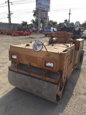 รถบดขนาด 4 ตัน Sakai TW41 ผ่อนได้