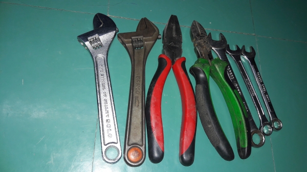 ขายเครืองมือช่าง1กองชุดที่1 ขายเครืองมือช่าง1กองชุดที่1