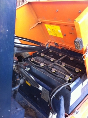 รถยกไฟฟ้า toyota. 1ตันพร้อมใชงาน ราคา 75000 รถยกไฟฟ้า toyota. 1ตันพร้อมใชงาน ราคา 75000