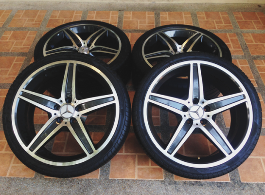 ล้อ AMG ขอบ19 หน้า 8 หลัง 9 สภาพสวย พร้อมยางปี13 หน้า 235 35 19 ยางหลัง 255 35 19