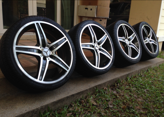 ล้อ AMG ขอบ19 หน้า 8 หลัง 9 สภาพสวย พร้อมยางปี13 หน้า 235 35 19 ยางหลัง 255 35 19