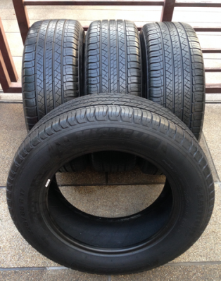 ยาง Michelin 225 65 17 กลางปี12 ดอกเต็ม พร้อมใช้งาน ราคาไม่แพง ยาง Michelin 225 65 17 กลางปี12 ดอกเต็ม พร้อมใช้งาน ราคาไม่แพง
