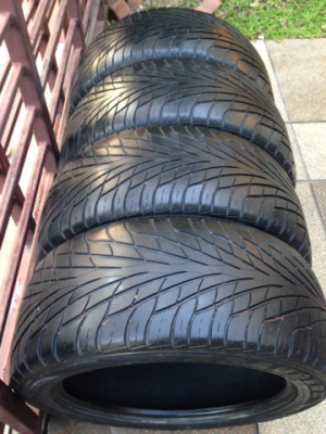 ยาง Maxxis 265 50 20 ปี13 ดอกสวยคม พร้อมใช้งาน ราคาไม่แพง ยาง Maxxis 265 50 20 ปี13 ดอกสวยคม พร้อมใช้งาน ราคาไม่แพง