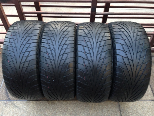 ยาง Maxxis 265 50 20 ปี13 ดอกสวยคม พร้อมใช้งาน ราคาไม่แพง ยาง Maxxis 265 50 20 ปี13 ดอกสวยคม พร้อมใช้งาน ราคาไม่แพง