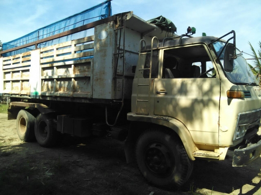 สิบล้อ อีซุซุ จัมโบ้ 165 ดั้ม เพาเดียว สโลส สภาพดีพร้อมลุย ทะเบียนพร้อมโอน