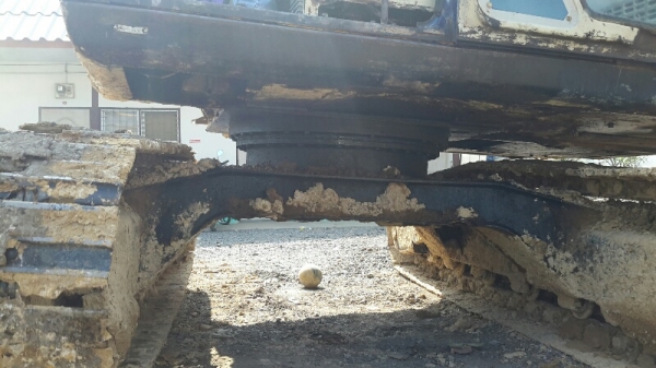 ขายรถแมคโค SK120-3  สภาพพร้อมใช้งาน