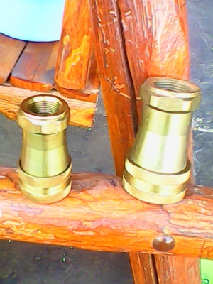 ขายข้อต่อสายไฮโดรลิก 500  , 700 บาท โทร 0906208746