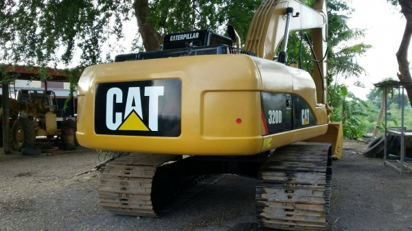 ขายรถแบคโฮ CAT  320 Dรถสวยพร้อมใช้เอกสารเล่มทะเบียนราคา2,150,000 090-772-3710 090-772-3708