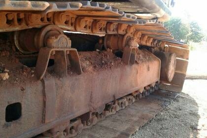 ขายรถแบคโฮ Kobelco  Sk200 mark 5 ธรรมดา เครื่องดี ปั้มดี เอกสารเล่มทะเบียนราคา 495,000 090-772-3710 090-772-3708