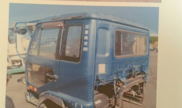 ขายหัวเก๋ง  NISSAN UD แบบหกล้อ หรือ สิบล้อ