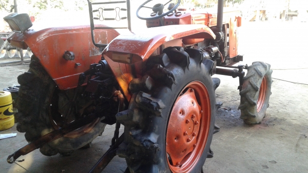 จัดส่งเสี่ยใหญ่เมืองชลบุรี ขอบคุณครับ ขายรถไถไทซัน25แรง พร้อมโรตารี่1อัน พร้อมใช้