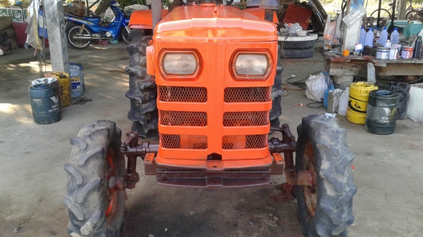 จัดส่งเสี่ยใหญ่เมืองชลบุรี ขอบคุณครับ ขายรถไถไทซัน25แรง พร้อมโรตารี่1อัน พร้อมใช้