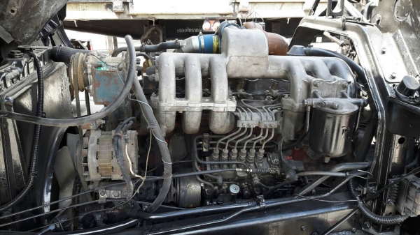 ขายรถบรรทุก 10 ล้อหัวลาก HINO FM3M 240 แรงม้า ราคา 650000