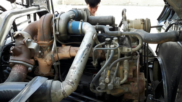 ขายรถบรรทุก 10 ล้อหัวลาก HINO FM3M 240 แรงม้า ราคา 650000