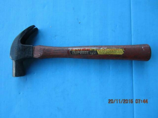 ขายค้อนพลัมงานเก่าเก็บขนาดPUMB 16oz.Made in USA.