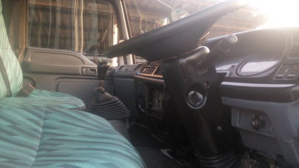 ขายรถหัวลาก320แรง ขายเงินสด-ผ่อน ดอกเบี้ย8\%