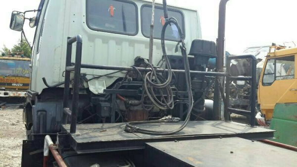 ขายหัวลากHINO 2Kเครื่อง  K 13  260แรง ปี 39 ราคา 835,000 090-772-3710 090-772-3708