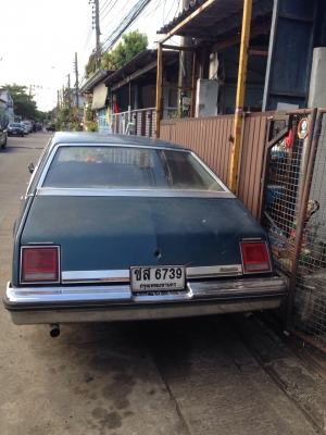 โอสโมบิ้วปี1977 โอสโมบิ้วปี1977