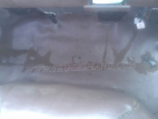 รถบรรทุก 6 ล้อ HINO หัวแชซซี คัซซียาว 4.29 เมตร  117 แรงม้า