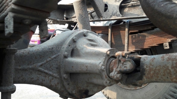 รถบรรทุก 6 ล้อ HINO หัวแชซซี คัซซียาว 4.29 เมตร  117 แรงม้า