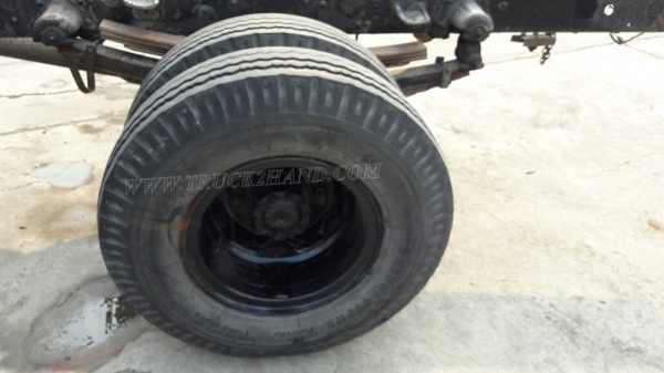 รถบรรทุก 6 ล้อ HINO หัวแชซซี คัซซียาว 4.29 เมตร  117 แรงม้า