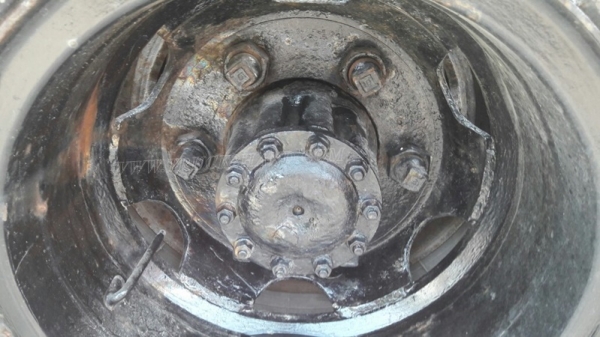 รถบรรทุก 6 ล้อ HINO หัวแชซซี คัซซียาว 4.29 เมตร  117 แรงม้า