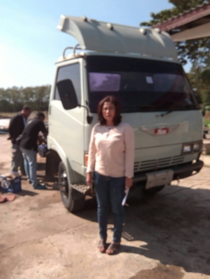 รถบรรทุก 6 ล้อ HINO หัวแชซซี คัซซียาว 4.29 เมตร  117 แรงม้า