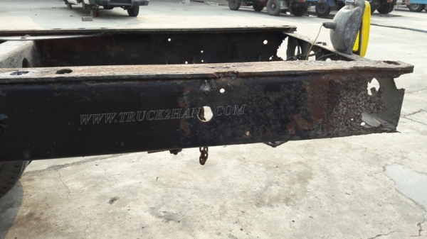 รถบรรทุก 6 ล้อ HINO หัวแชซซี คัซซียาว 4.29 เมตร  117 แรงม้า