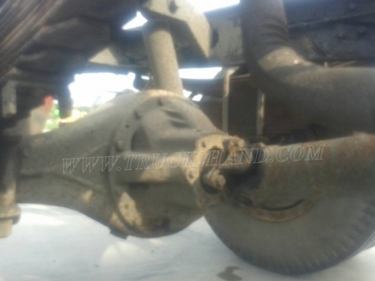 รถบรรทุก 6 ล้อ HINO หัวแชซซี คัซซียาว 4.29 เมตร  117 แรงม้า