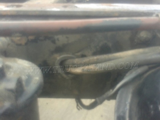 รถบรรทุก 6 ล้อ HINO หัวแชซซี คัซซียาว 4.29 เมตร  117 แรงม้า