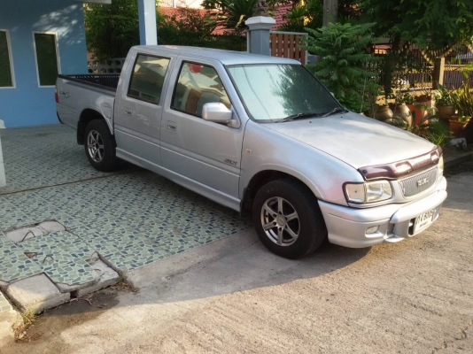 ขายสี่ประตูเดิมๆไม่เคยชนเครื่องดีช่วงล่างดีไม่มีผุยางใหม่กริ๊ป