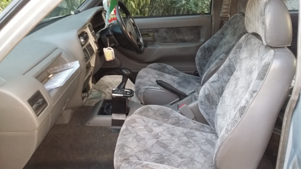 ขายสี่ประตูเดิมๆไม่เคยชนเครื่องดีช่วงล่างดีไม่มีผุยางใหม่กริ๊ป