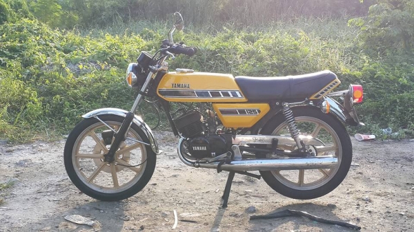 วุฒิ นนบุรี ขาย  YAMAHA RD125cc. สภาพเดิมๆ100\%