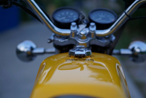 วุฒิ นนบุรี ขาย YAMAHA RD125cc. สภาพเดิมๆ100\% วุฒิ นนบุรี ขาย YAMAHA RD125cc. สภาพเดิมๆ100\%