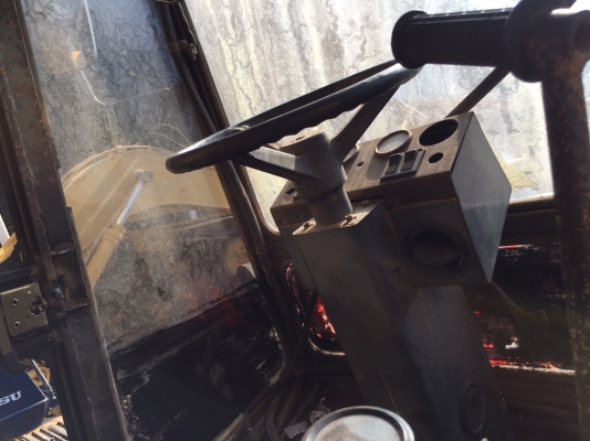 ให้เช่ารถบดสั่นสะเทือนSTA VV900D