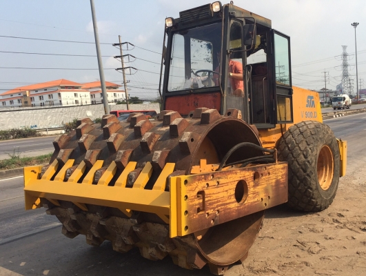 ให้เช่ารถบดสั่นสะเทือนSTA VV900D