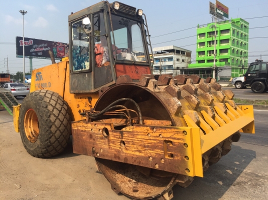 ให้เช่ารถบดสั่นสะเทือนSTA VV900D