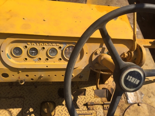 ให้เช่ารถบดสั่นสะเทือนSTA VV900D