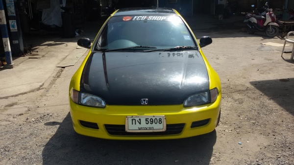 ขายHonda civic 3 door 77000 สนใจโทร0805669540