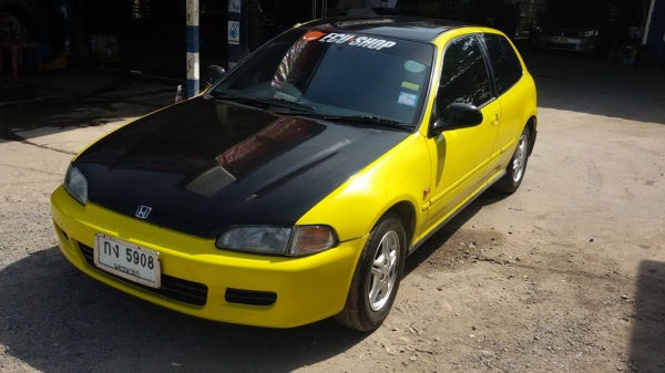 ขายHonda civic 3 door 77000 สนใจโทร0805669540