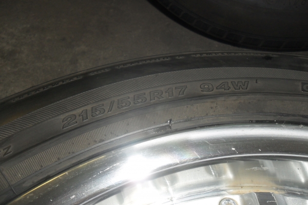 ล้อญี่ปุ่นขอบ17นิ้ว 5รู114 พร้อมยาง สวยๆ 4 ล้อ ราคา 6900 บาท