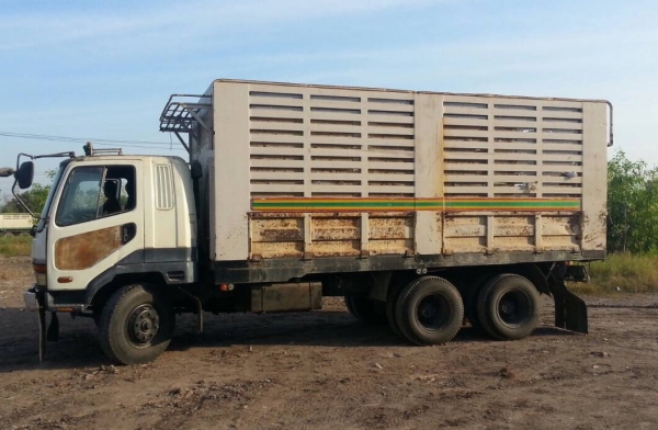 ขายครับMisubishi FN527MA ไม่ดั้ม 2เพลา