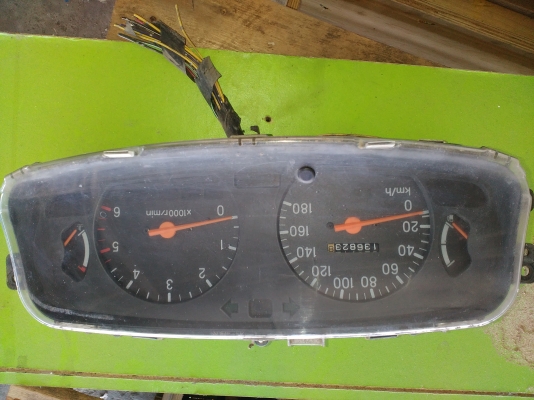 ไมล์ อีคา สตราด้า และอีกหลายรุ่น