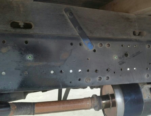 หกล้อ อีซูชุ NQR140โบว์ ปี44 แอร์ เวอร์ ช่วงยาว5.50ม ทะเบียนพร้อมโอน