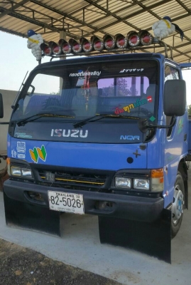 หกล้อ อีซูชุ NQR140โบว์ ปี44 แอร์ เวอร์ ช่วงยาว5.50ม ทะเบียนพร้อมโอน