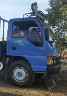 หกล้อ อีซูชุ NQR140โบว์ ปี44 แอร์ เวอร์ ช่วงยาว5.50ม ทะเบียนพร้อมโอน